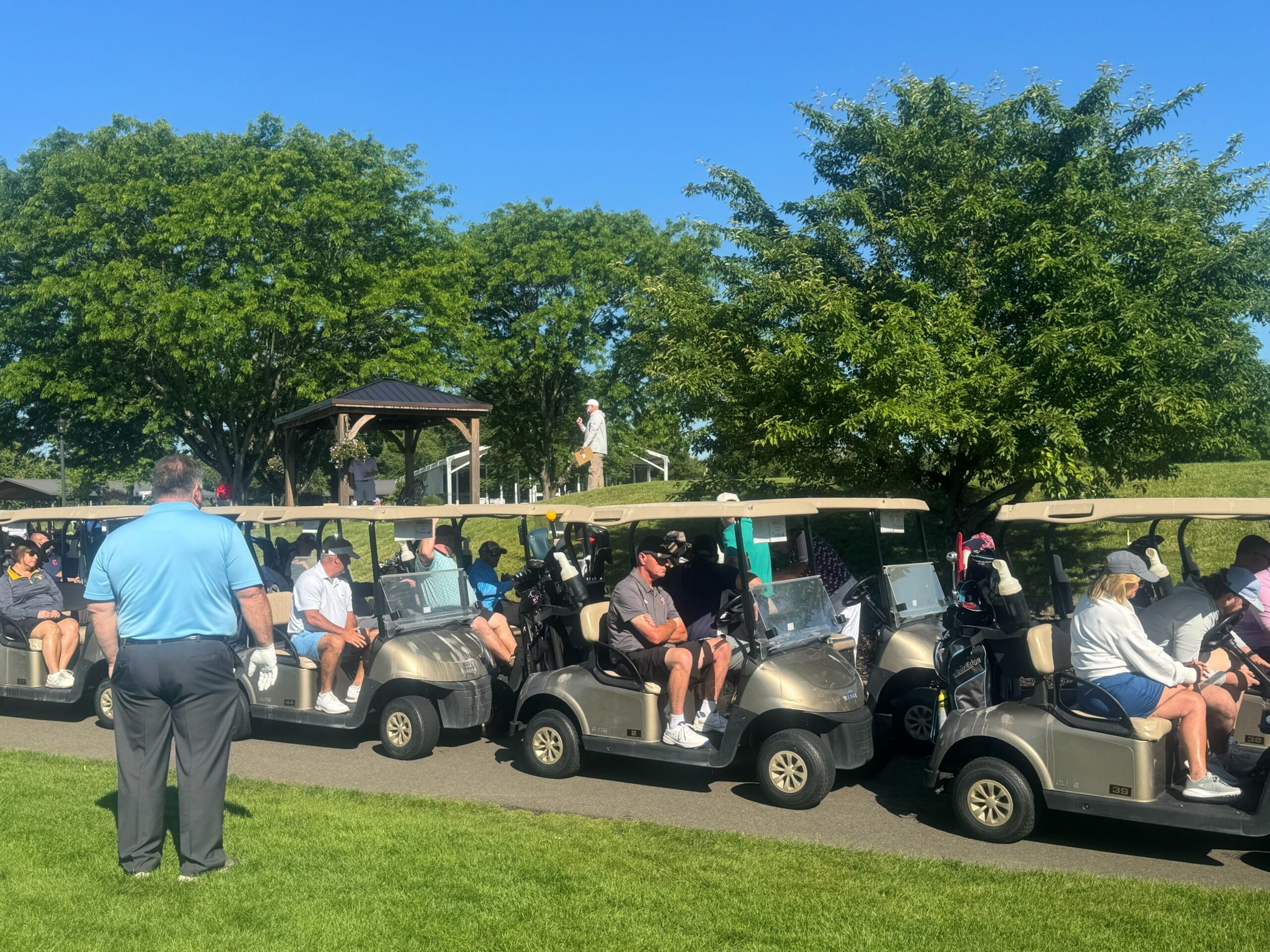 Coras Golf Image 3 Carts