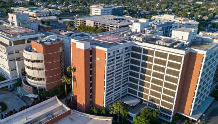 Community Regional Medical Center