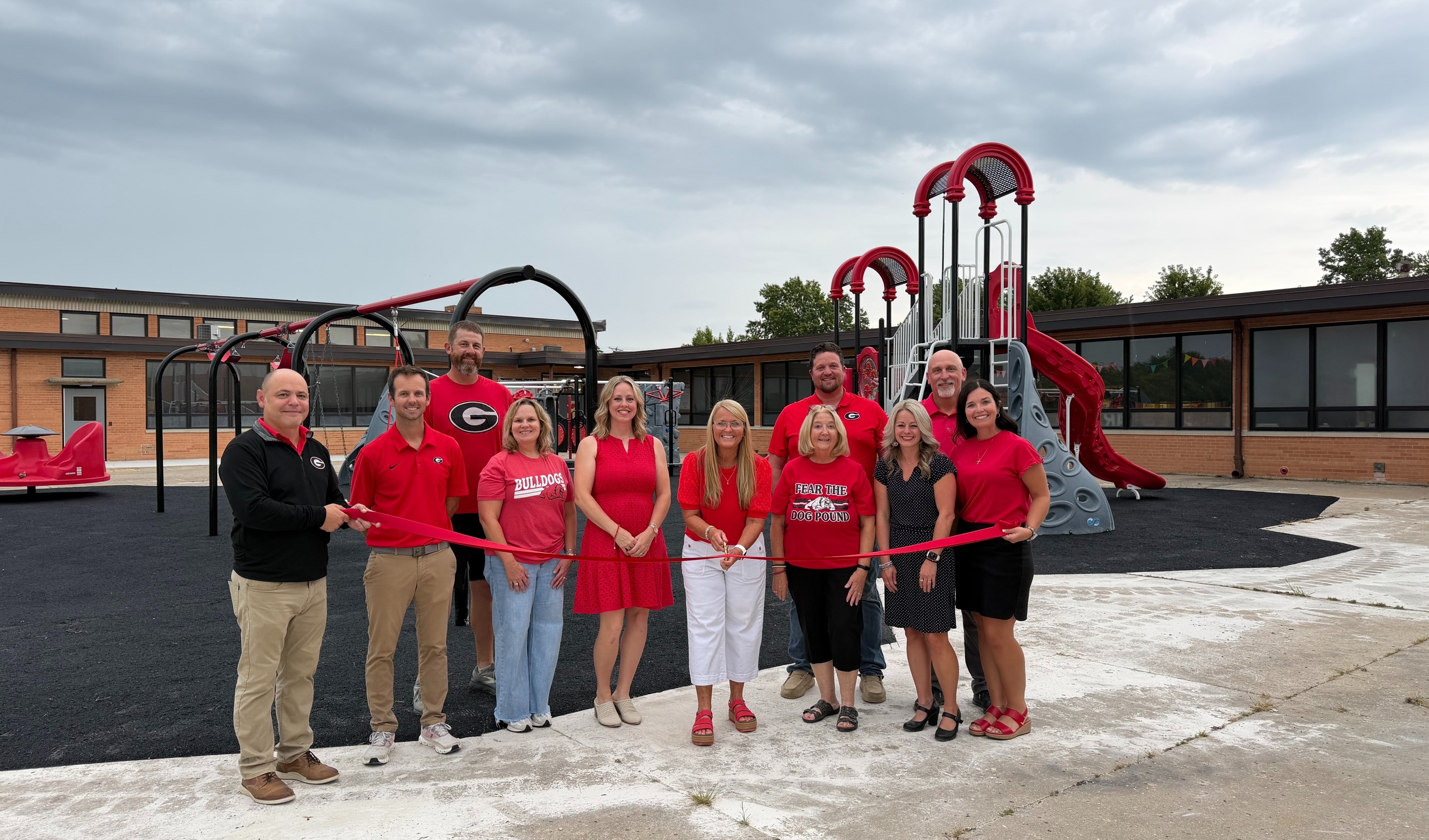Gallatin R V Mo Playground Ribbon Cutting With Veregy